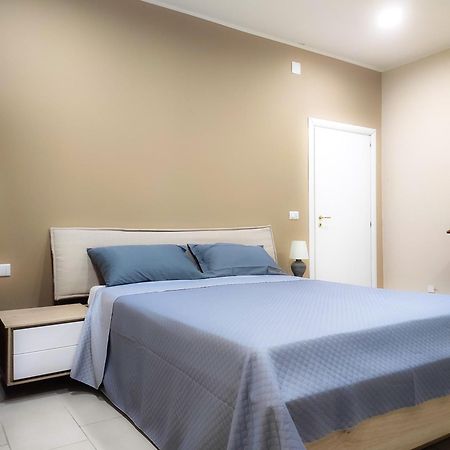 76 Avenue Suites Wi-Fi - Shuttle Reggio di Calabria Exterior photo