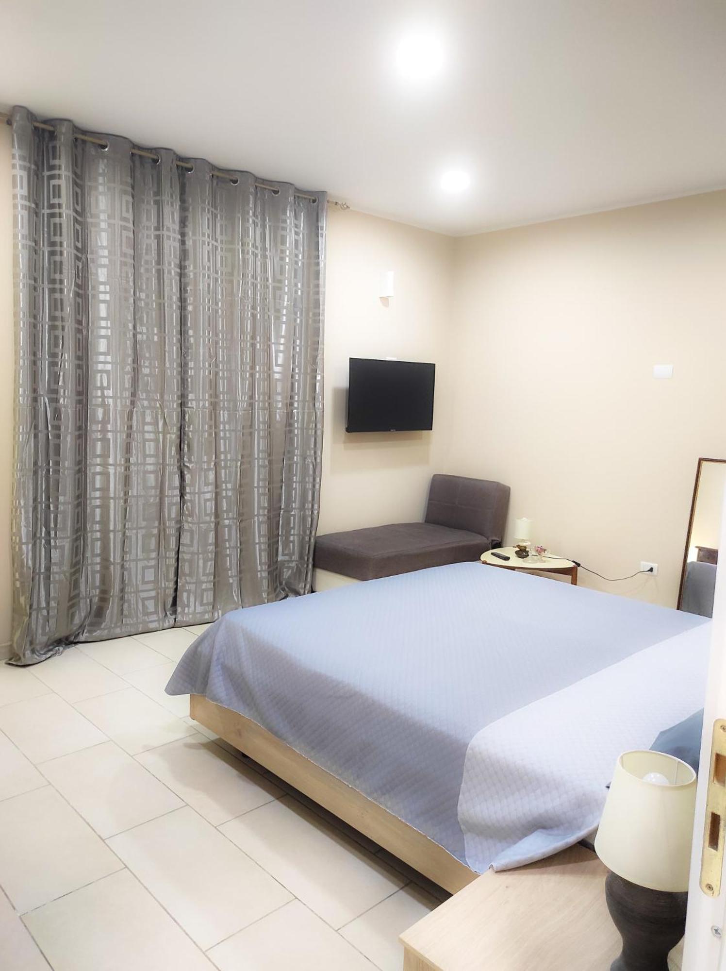 76 Avenue Suites Wi-Fi - Shuttle Reggio di Calabria Exterior photo