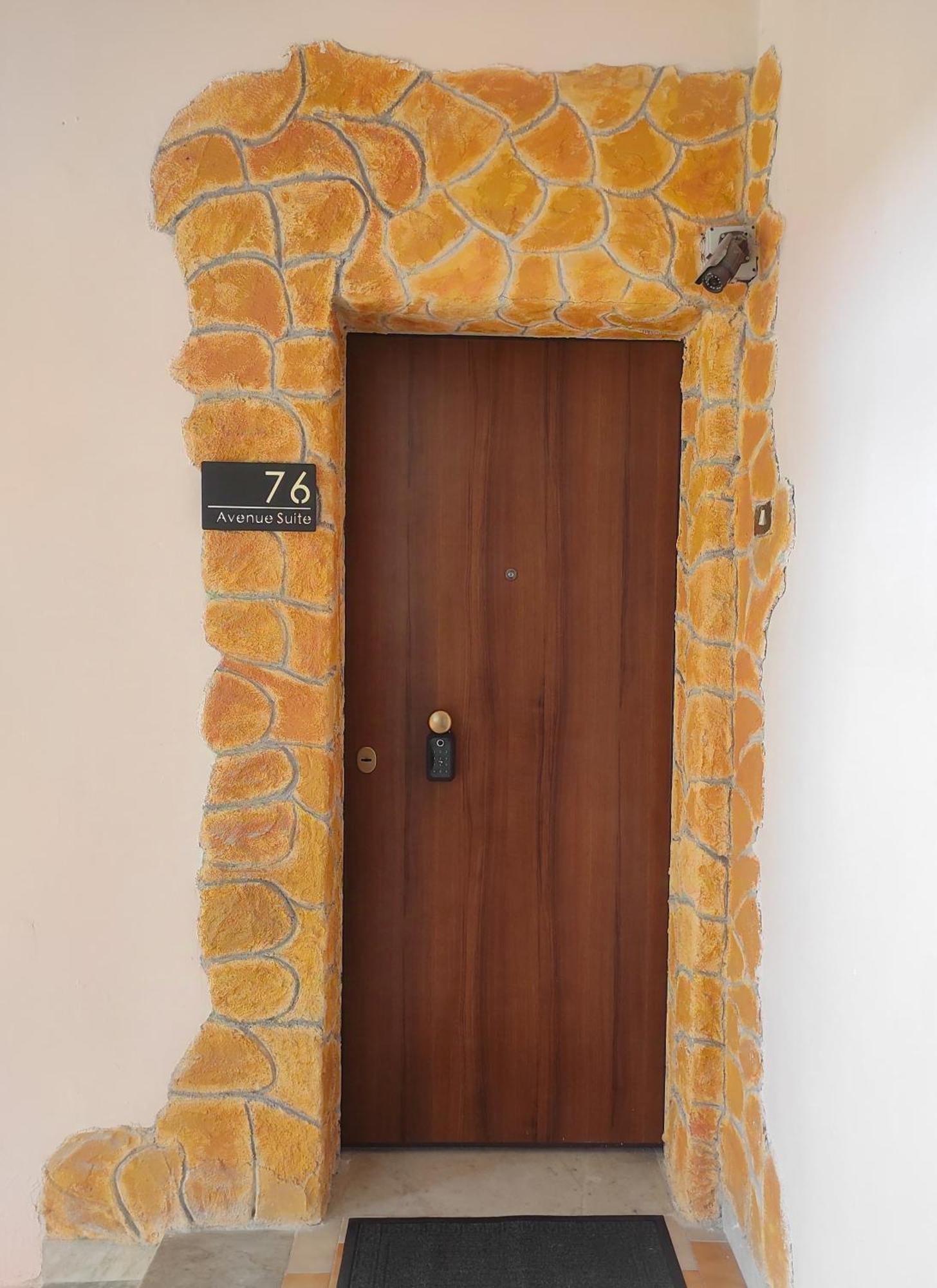 76 Avenue Suites Wi-Fi - Shuttle Reggio di Calabria Exterior photo